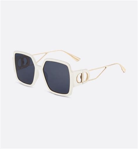 30Montaigne2 Ivory Square Sunglasses 